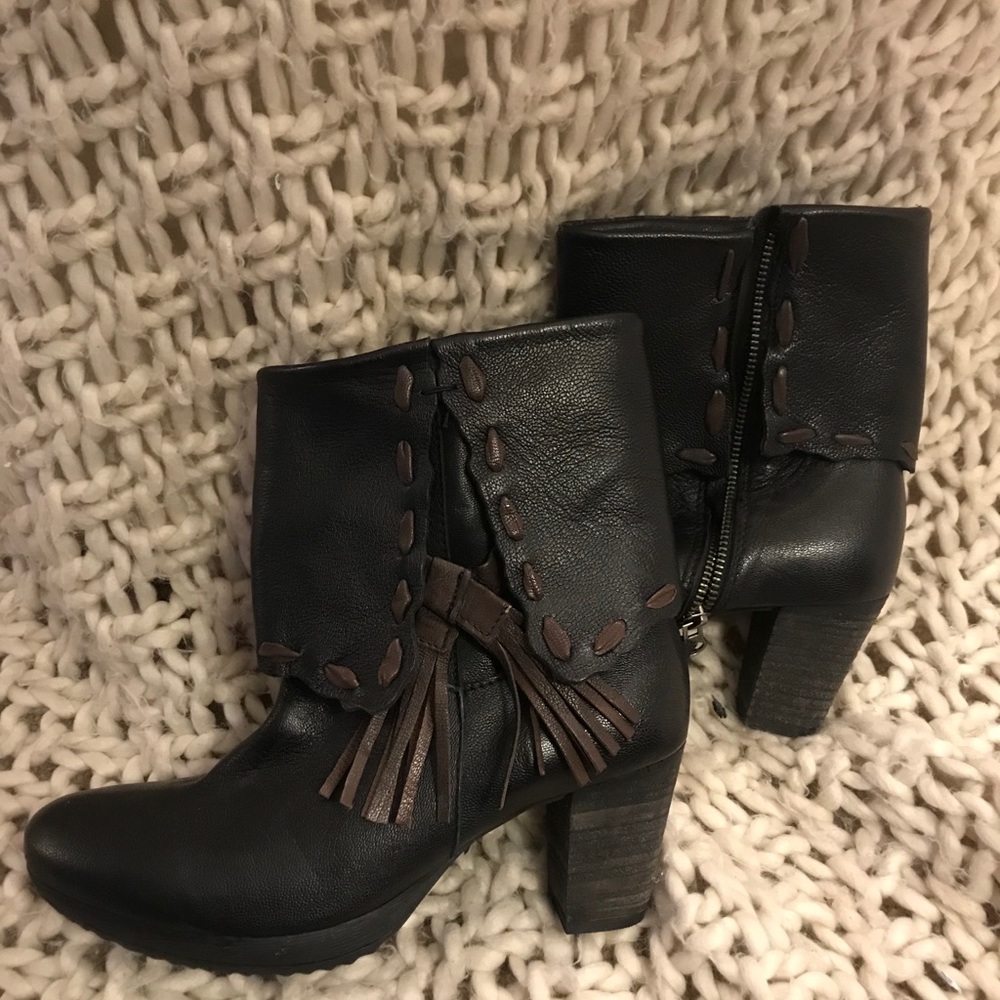Sheridan Mia Never worn Boots size 6.5